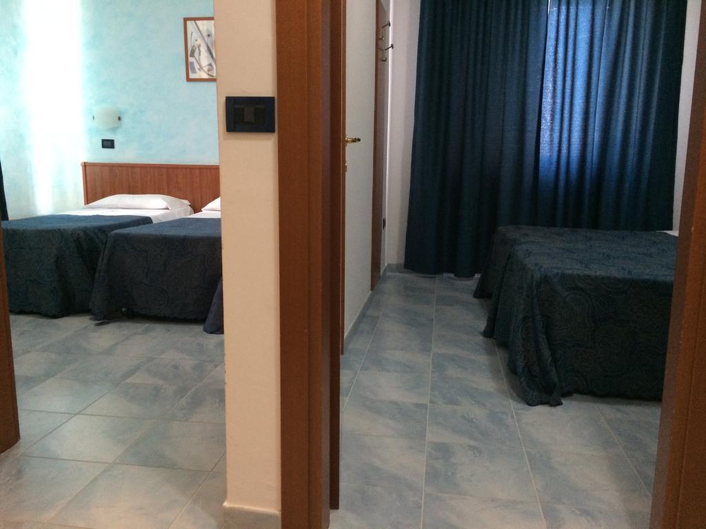 Hotel Milano San Salvo Værelse billede