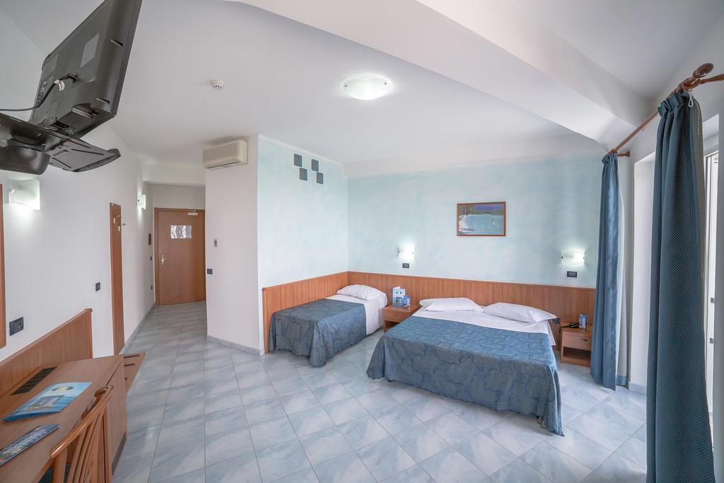 Hotel Milano San Salvo Eksteriør billede
